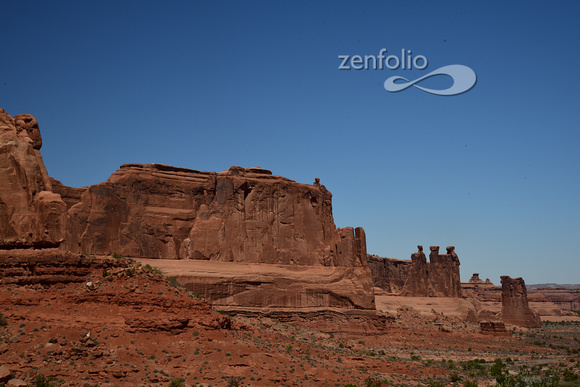 Arches National Park: Three Gossips