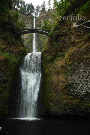 Multnomah Falls near Columbia River